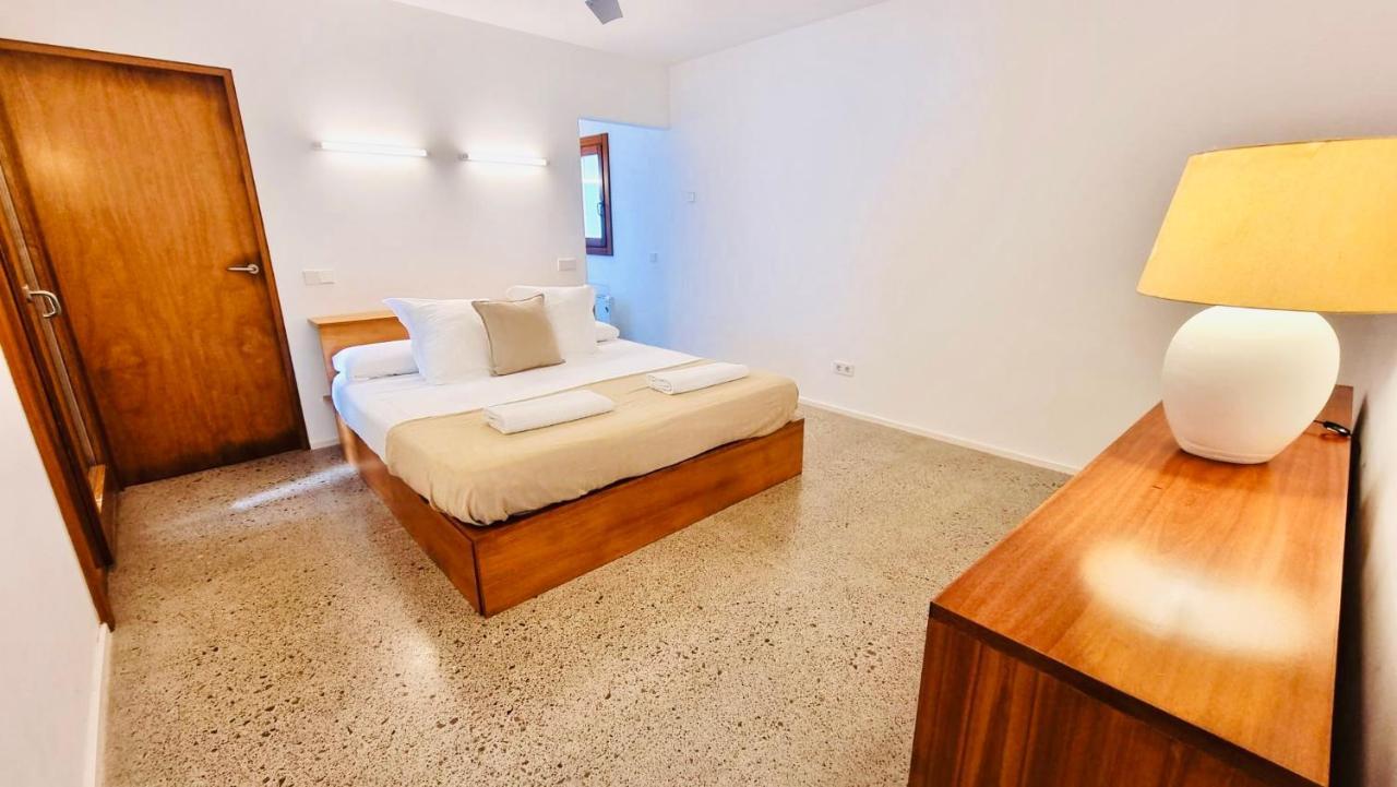 Villa Boutique Ibiza Santa Eulalia del Río Exterior foto